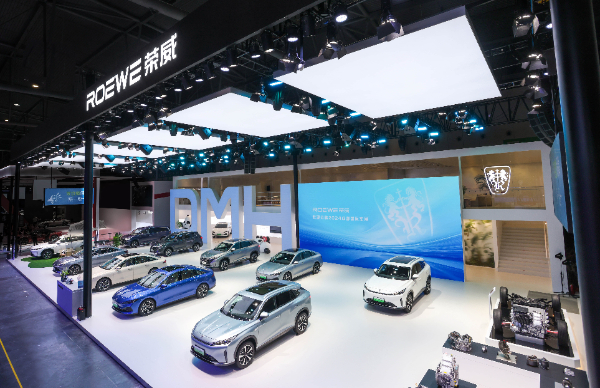 俞经民回归上汽乘用车：荣威是“新大众”　放眼全球“卷价值”