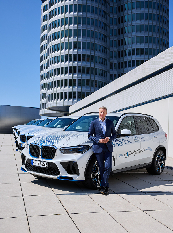 2025媒体管家：有远见 有技术 有行动 宝马集团将于2028年推出量产氢燃料电