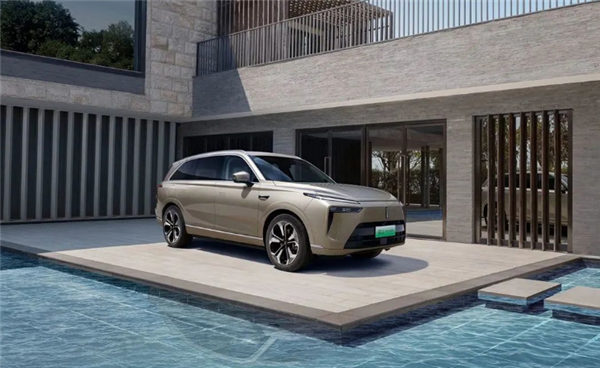 长城吹起反攻号角 魏牌蓝山交付首月卖出5136辆：狂挖理想L8墙角