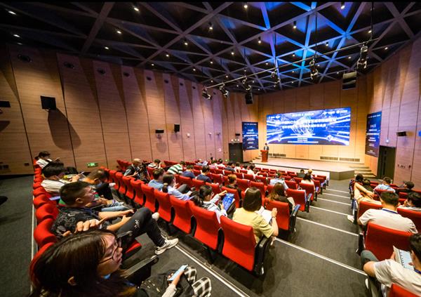 未来智慧城市畅想论坛 & 科幻新品发布  2023中国科幻大会精彩进行中