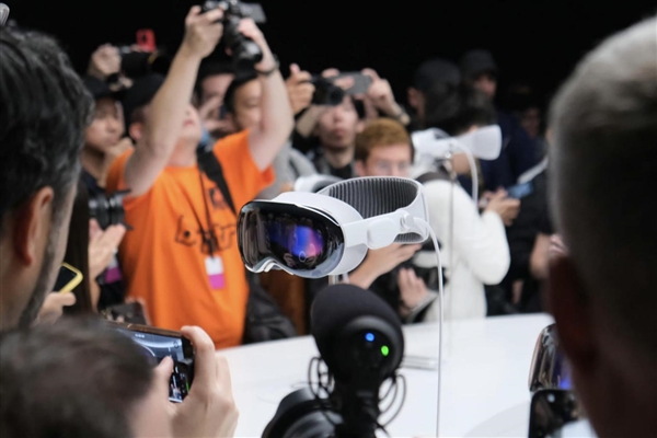 2023年5000元投影仪怎么选?618抖音爆款榜第一的当贝X5值得入手 2023年5000元投影仪怎么选?618抖音爆款榜第一的当贝X5值得入手