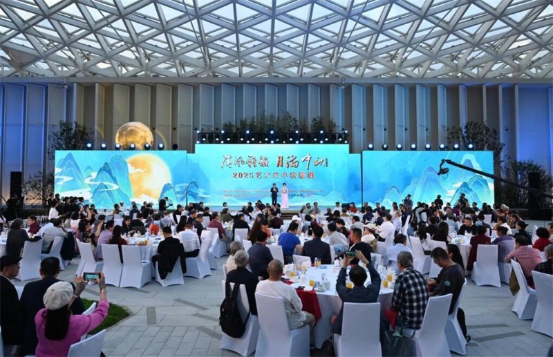 2025中秋雅集圆满举办，万茗堂美酒润雅集文创实力铸就文化盛宴