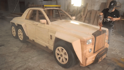 给孩子买豪车就差2个亿怎么办？用电锯做了一辆！