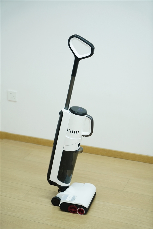 一机搞定全屋清洁！石头智能洗地机A10 Ultra图赏