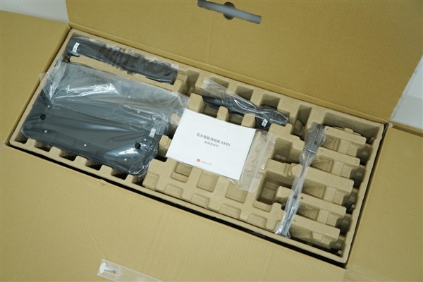 一机搞定全屋清洁！石头智能洗地机A10 Ultra图赏