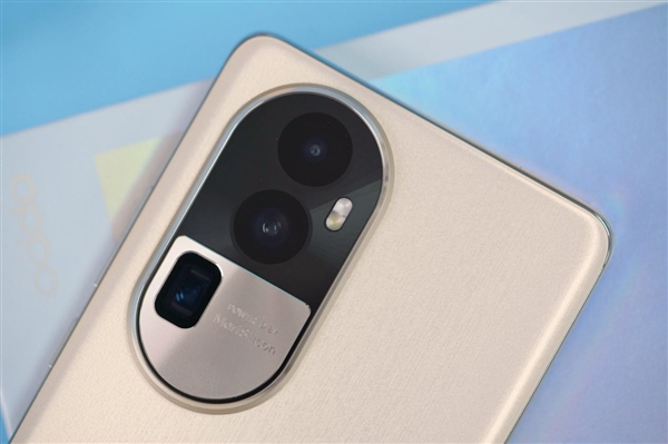 6400万大底潜望长焦！OPPO Reno 10+图赏