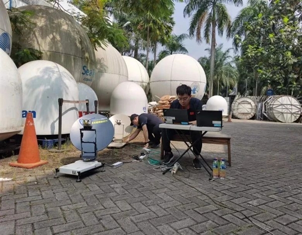 中国首颗10万兆通信卫星第一次“出国”：实测网速百兆