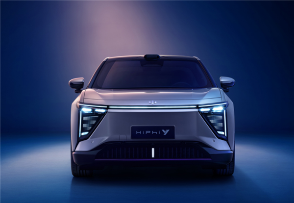 起售比蔚来ES6贵1000元 高合HiPhi Y预售：超酷对开门没了