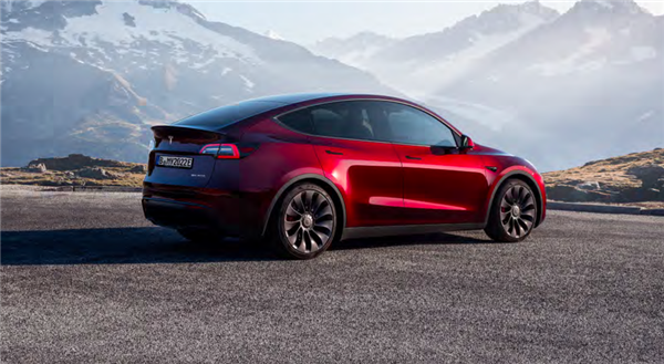 马斯克疯狂画饼！新车年销500万 机器人能卖100亿个