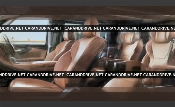 100万的“大面包” 新一代丰田埃尔法实车首曝：不加价别想买