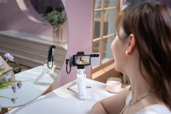 索尼电影感影像手机Xperia 1 V  亮相Sony Expo 2023