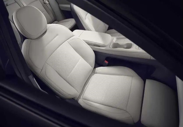 36.8万起!蔚来全新ES6开卖:激光雷达、零百4.5秒 会成爆款吗