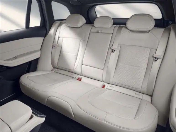 36.8万起!蔚来全新ES6开卖:激光雷达、零百4.5秒 会成爆款吗