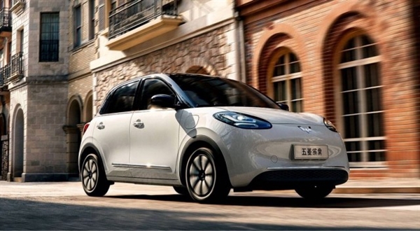 国民神车MINI EV销量暴跌：五菱还有下一个爆款吗