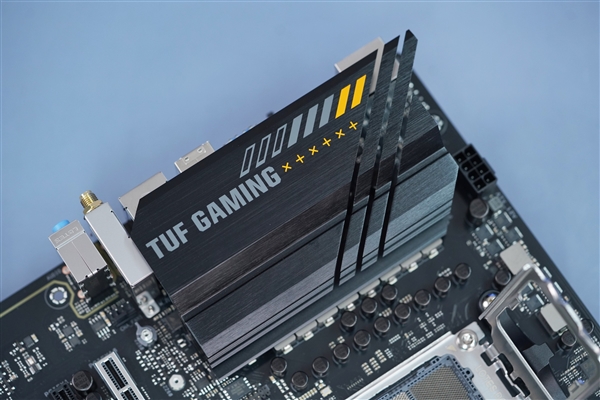 AM5电竞小钢炮!华硕TUF GAMING A620M-PLUS WIFI电竞特工主板图赏