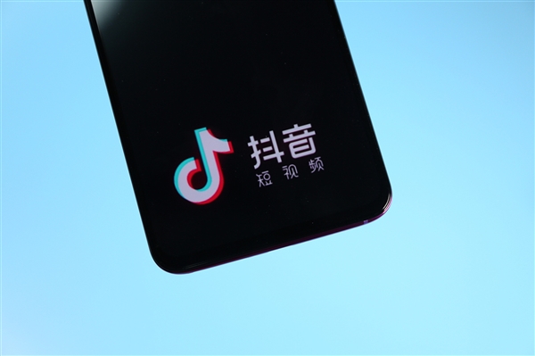 952420被网友误认成诈骗电话 抖音回应：防诈预警号码
