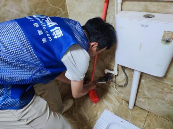 “能修还能赔” 保障更贴心 华安保险开展“安家宝”服务送到家暖心行动(图4)