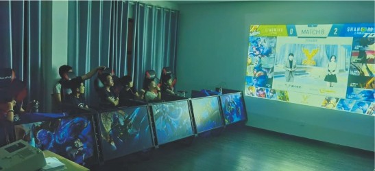 从电竞培训到电竞产业:东方星光电竞学校的人才培养策略(图4) 从电竞培训到电竞产业:东方星光电竞学校的人才培养策略(图4)