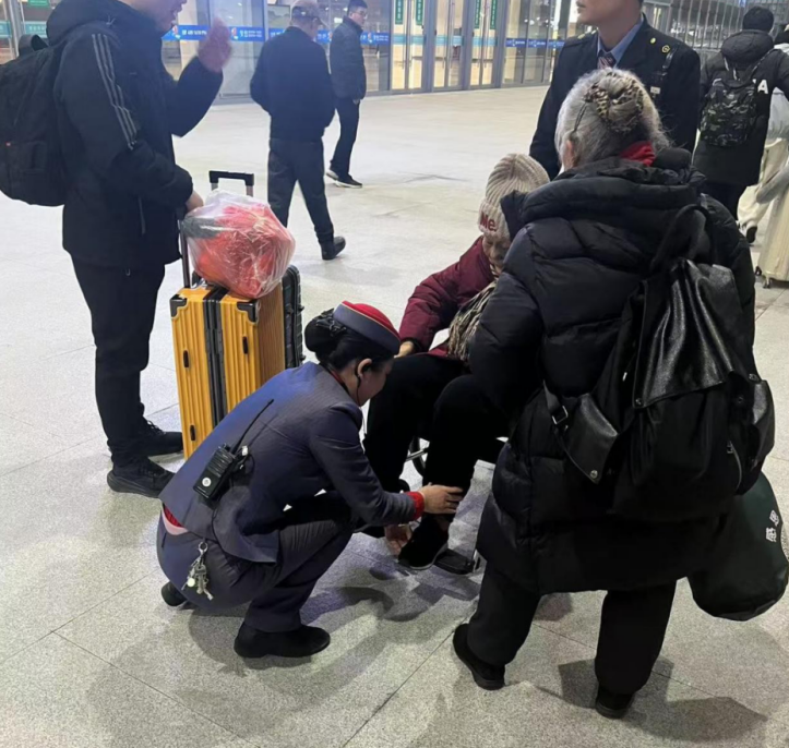 pfKNWo6iHNFOJl3W.png image.png