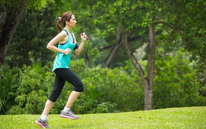 减肥燃脂哪个牌子好?褐藻红燃片,法国内服魔法助您科学预防秋季贴膘(图1) 1727341209702
