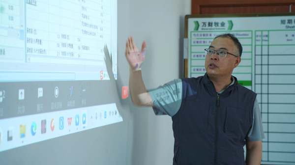 蒙牛实施“精准营养”策略助力牧场降本增效 力争每公斤奶饲喂成本降至1.9元以下(图2) 蒙牛实施“精准营养”策略助力牧场降本增效 力争每公斤奶饲喂成本降至1.9元以下(图2)